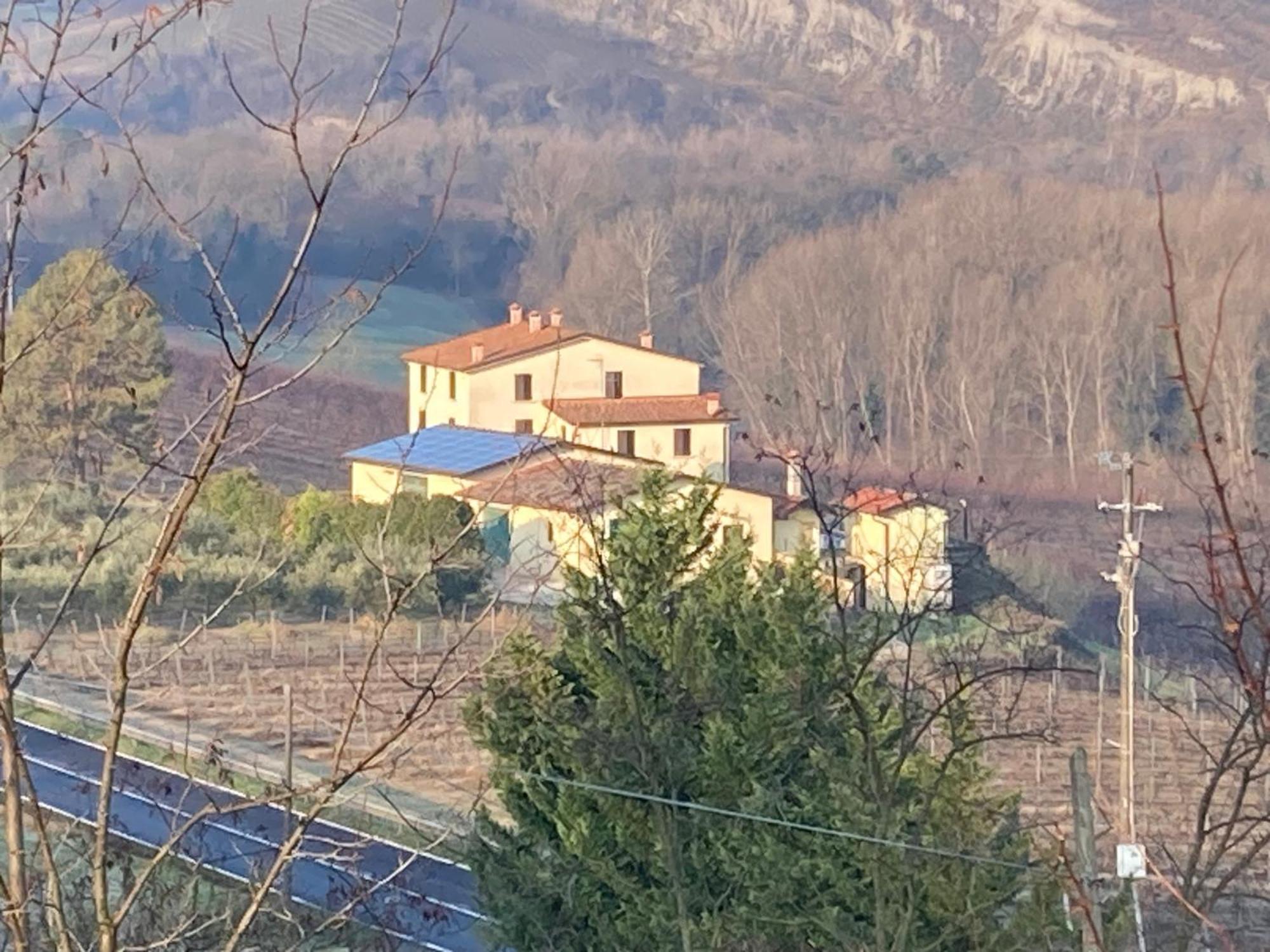 Ca' Vanello Borgo Tossignano Exterior foto