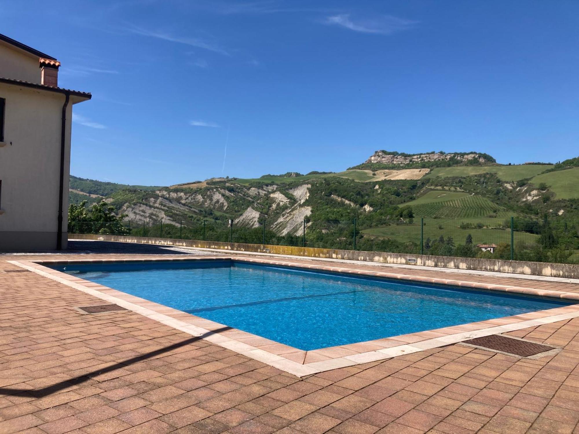 Ca' Vanello Borgo Tossignano Exterior foto